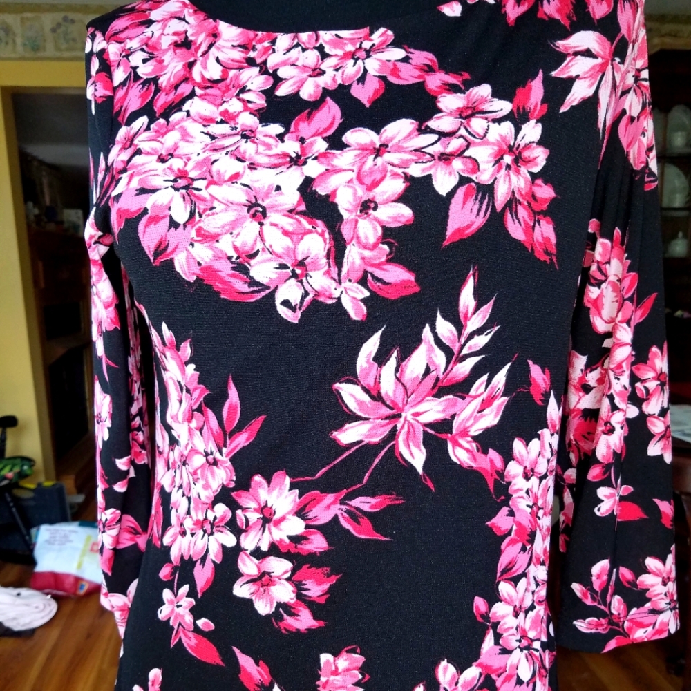 Style & co  black red pink knit top